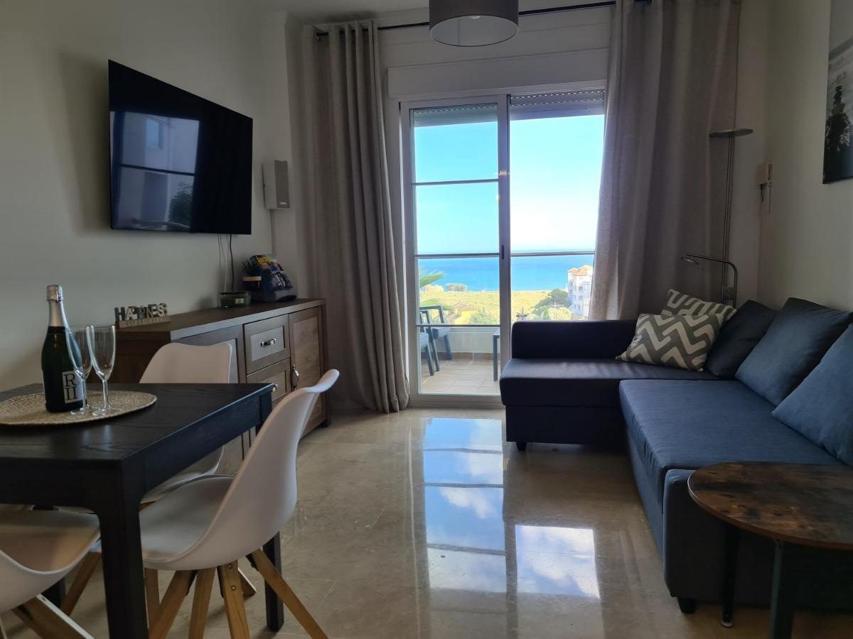Seaside Serenity - Stylish Apartment With Spectacular Views Manilva Exteriér fotografie